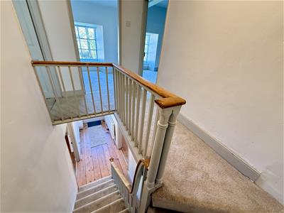 FIRST FLOOR - FEATURE LANDING